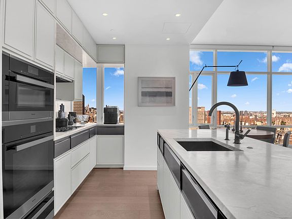 5th image of 5 Beekman St #40B