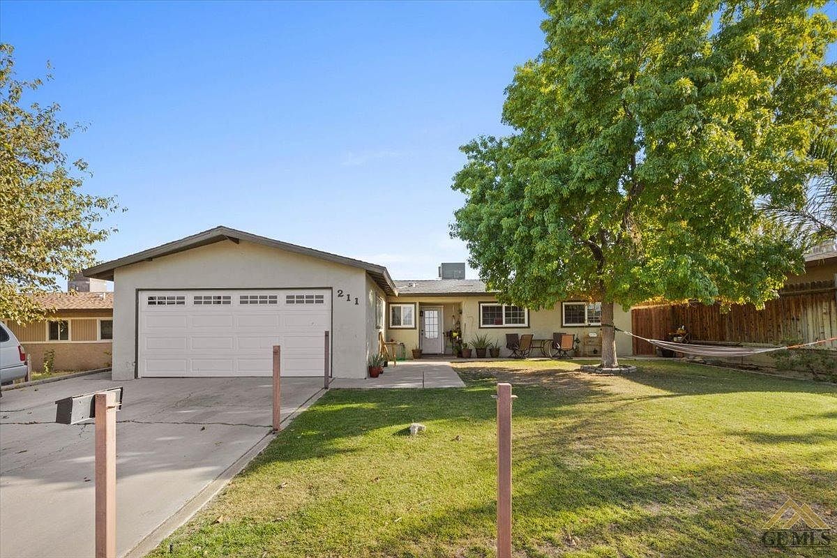 211 Ash St, Taft, CA 93268 Zillow