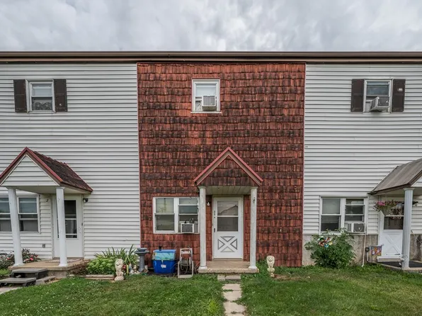 3 Elizabeth St #103, Slovan, PA 15078