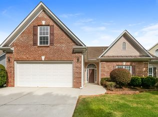 747 Edgeley Ln, Lawrenceville, GA 30044