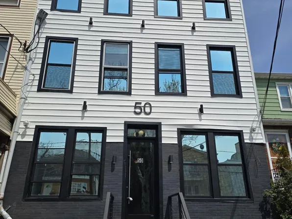 50 Grace St, Jersey City, NJ