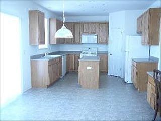 2nd image of 2416 Simon Dr