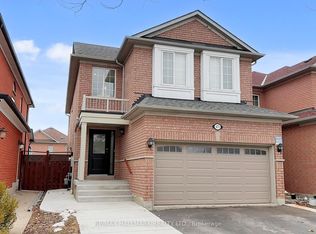 671 Deckhouse Ct, Mississauga, ON L5W1P9
