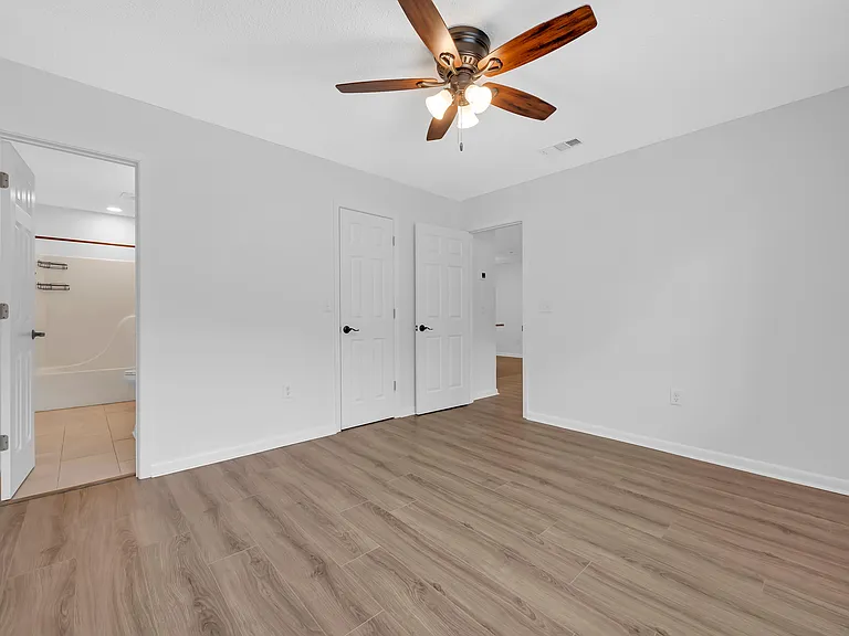 22150 Hill N Dale Dr — Photo 18