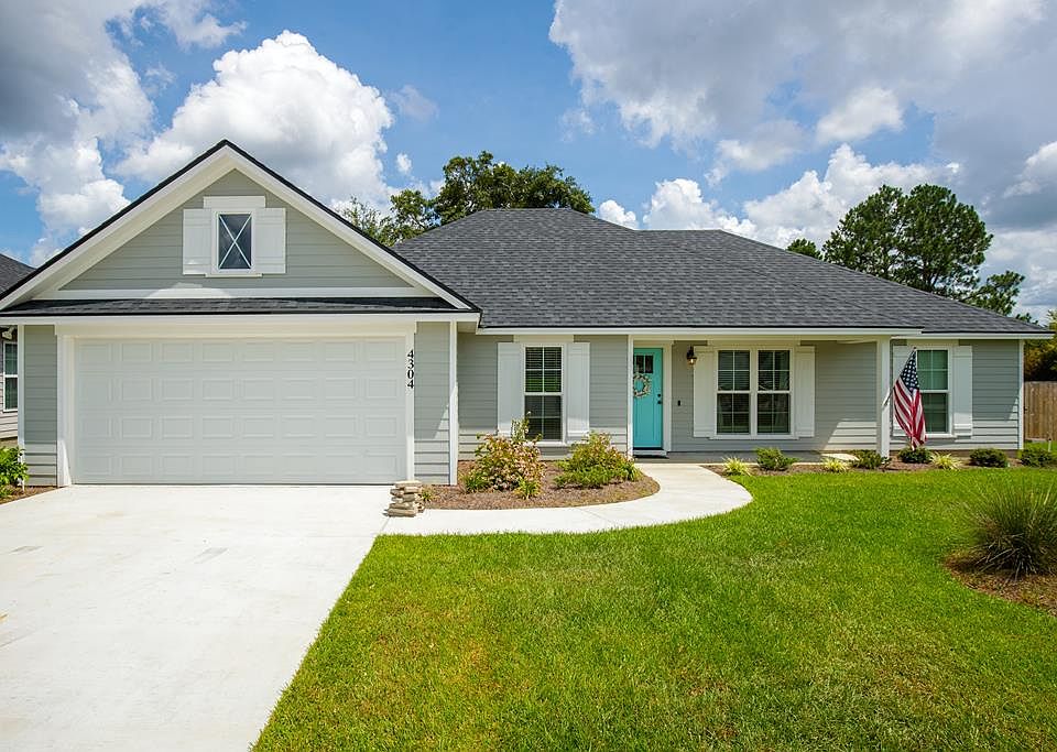 1st image of 4304 Wisteria Ln