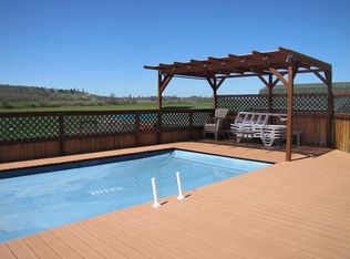 2621 Meridian Rd, Eagle Pt, OR 97524