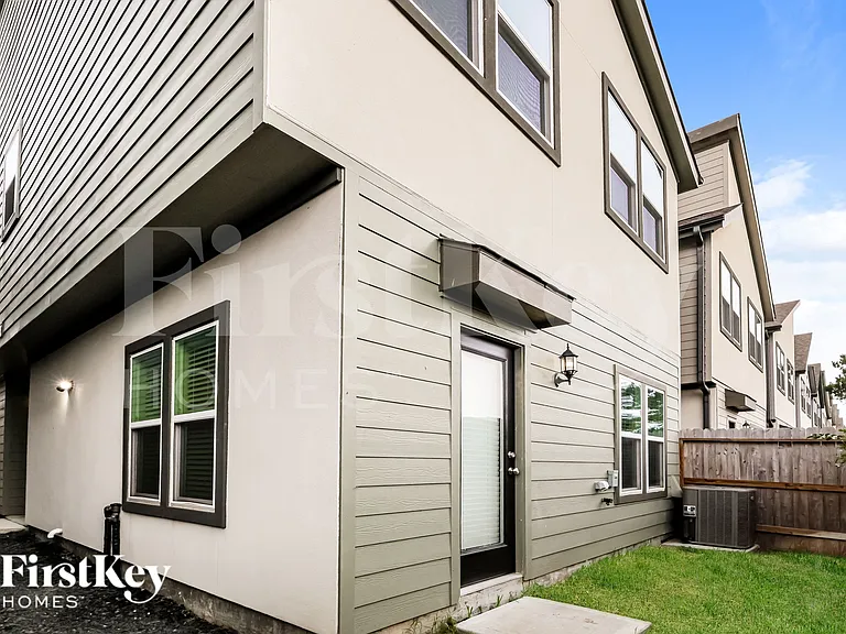 418 S Centro Cir — Photo 18