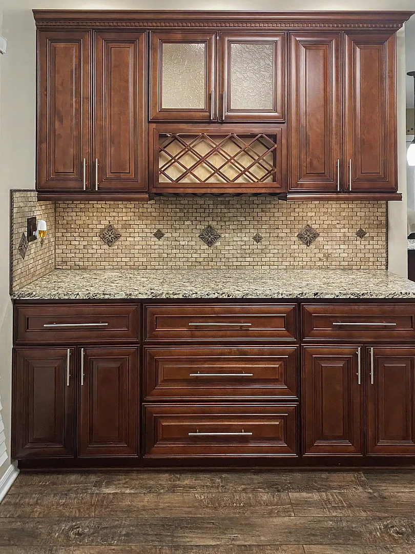 4 bed, 2.5 bath, 1985 sqft, $3,200 — Photo 4