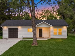 11407 Spruce Ave, Kansas City, MO 64137