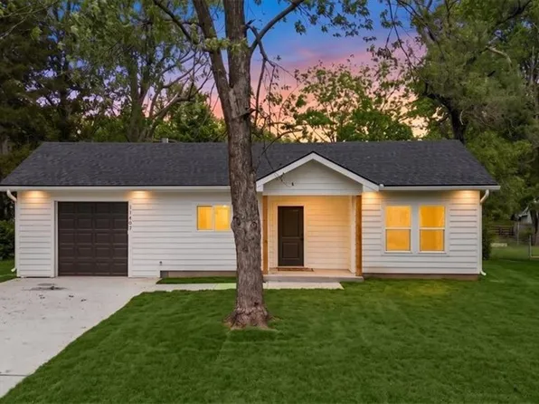 11407 Spruce Ave, Kansas City, MO 64137