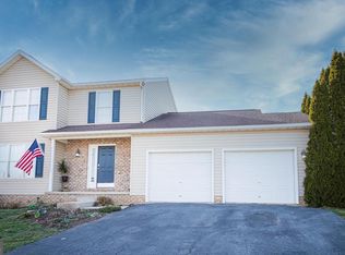 36 Amanda Dr, Smithsburg, MD