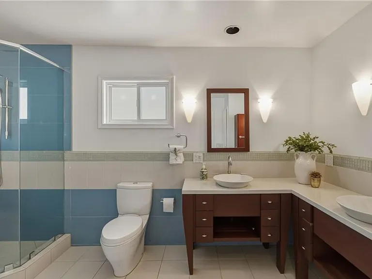 2611 Alvord Ln — Photo 14