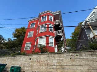 11 Wood St Floor 2, Fitchburg, MA 01420