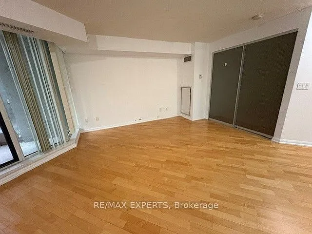 111 Elizabeth St #953 — Photo 5