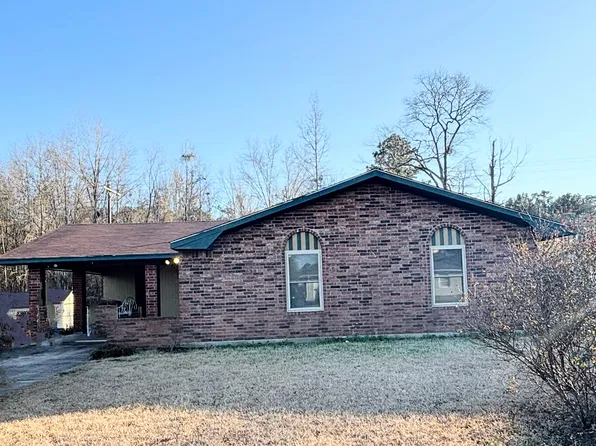 126 Raymond Dr, New Llano, LA 71461