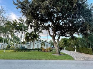 15341 SW 153rd St, Miami, FL 33187