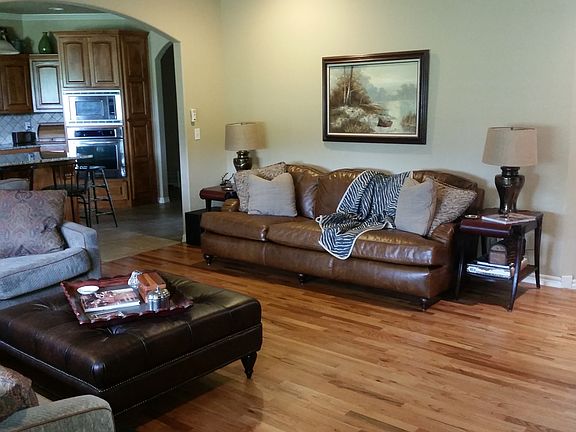 Living Room alternate view