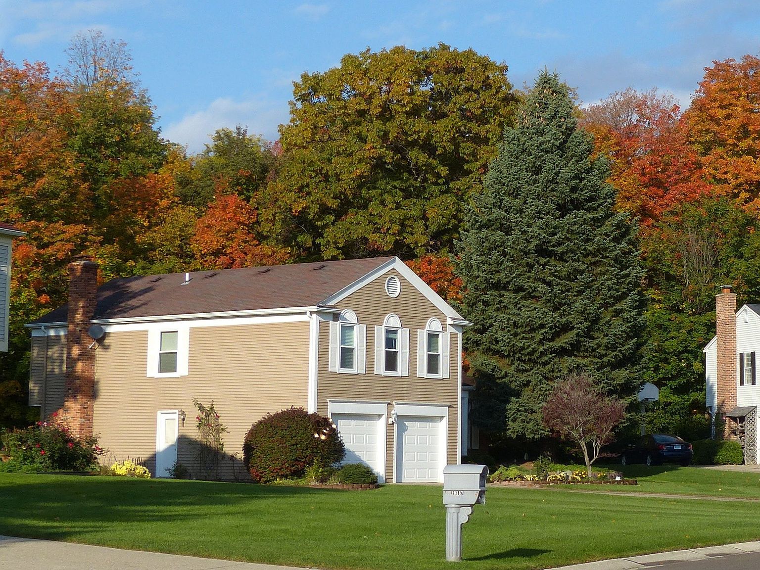 28401 Shiloh Ct, Farmington Hills, MI 48331 | Zillow
