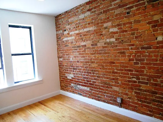 Rented by PMG Real Estate  | media 28