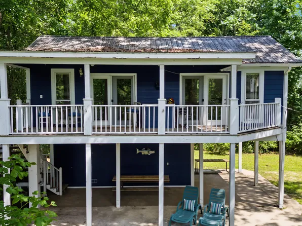651 Moores Creek Rd, Columbus, MS 39701