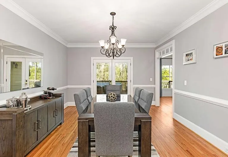 1390 Marion Walk SE — Photo 11