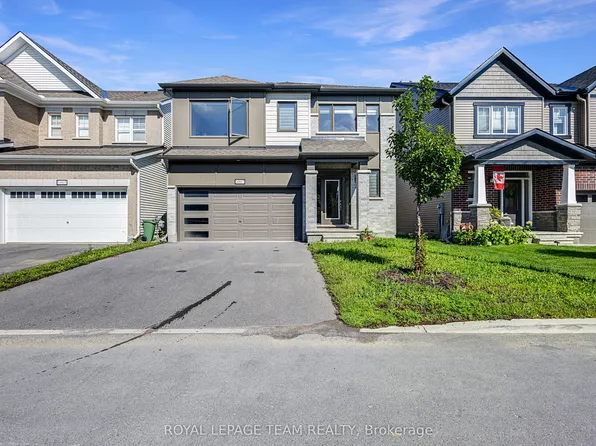 1007 Showman St, Ottawa, ON K0A 2Z0