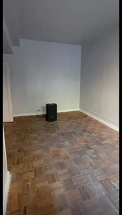 2nd image of 1562 Unionport Rd APT Mg