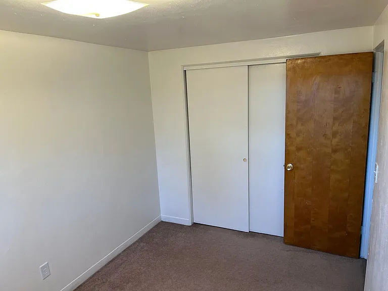 133 Reichart Ave #B — Photo 3