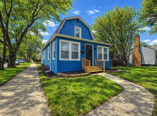 9820 S California Ave, Evergreen Park, IL