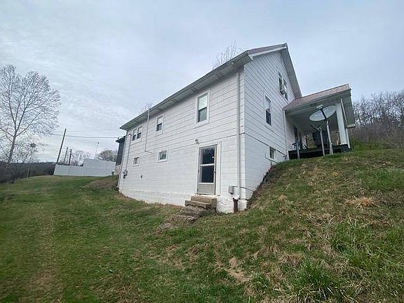 3rd image of 7412 S State Highway 32