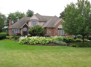 1781 Stonebridge Dr S, Ann Arbor, MI 48108