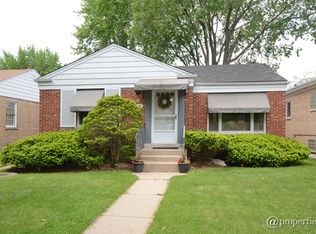7930 Kedvale Ave, Skokie, IL 60076
