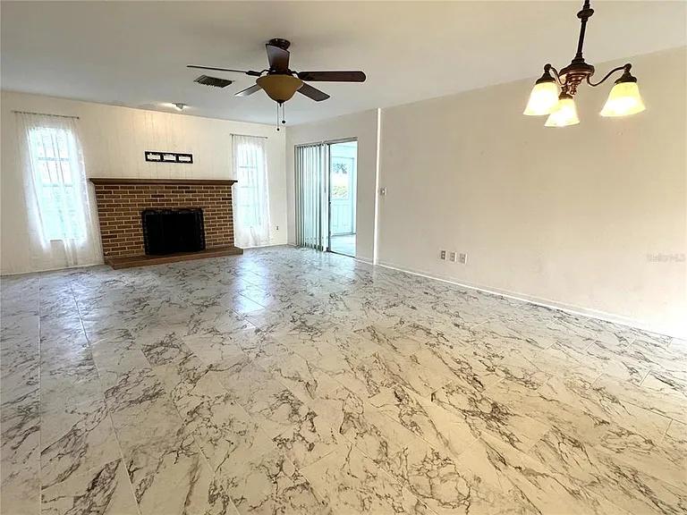 610 Indian Rocks Rd N #103 — Photo 7
