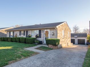 775 Mildred St, Versailles, KY 40383