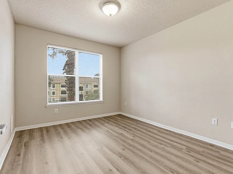 8539 W Gate Pkwy — Photo 17