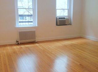 213 E 66th St #301, New York, NY 10065