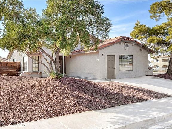 2nd image of 1013 Palo Verde Dr