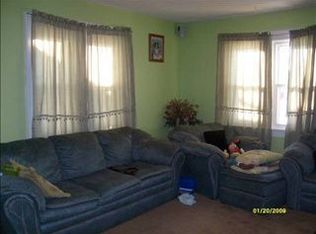 1718 Roys Ave, Elkhart, IN 46516