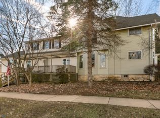 400 S Hale St, Wheaton, IL 60187