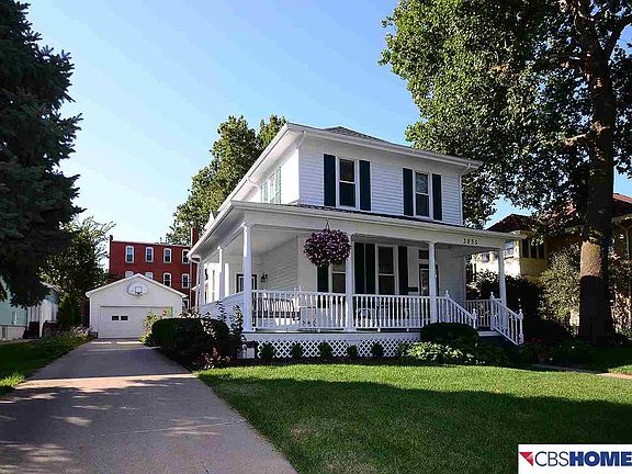 3rd image of 3835 California St