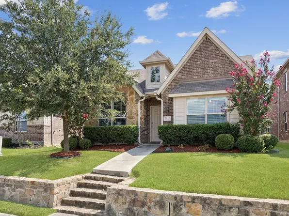 5857 Burgundy Rose Dr, Fort Worth, TX 76123