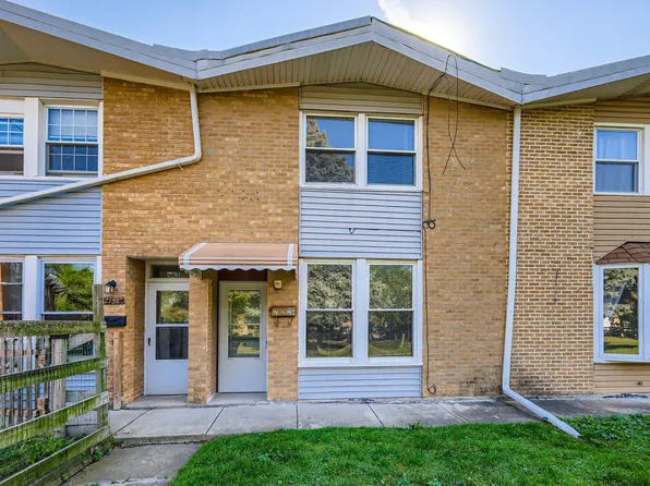 2131 Ash St APT G, Des Plaines, IL 60018
