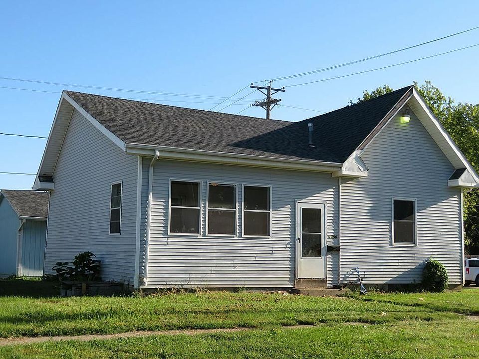 1st image of C 1400th Ave