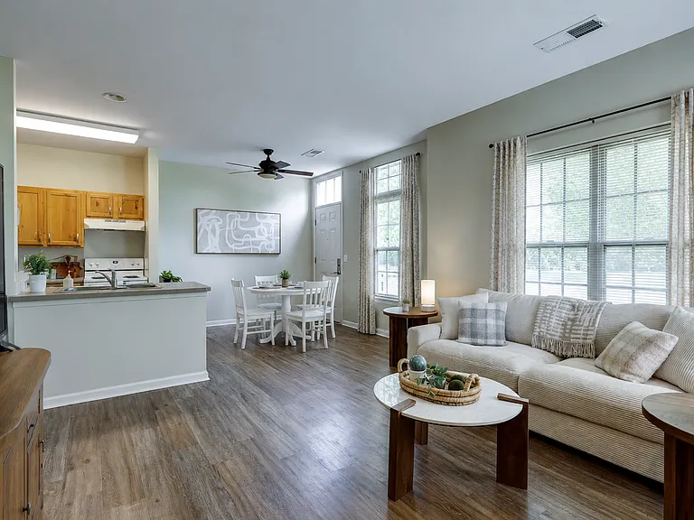 Avondale 55+ Apartments — Photo 7