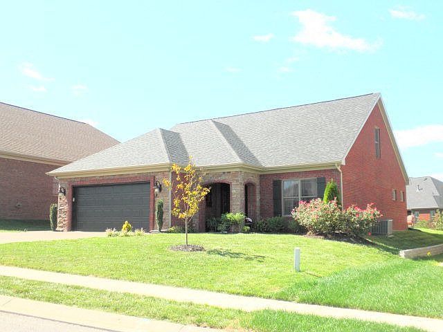 1st image of 4582 Fountain View Trce