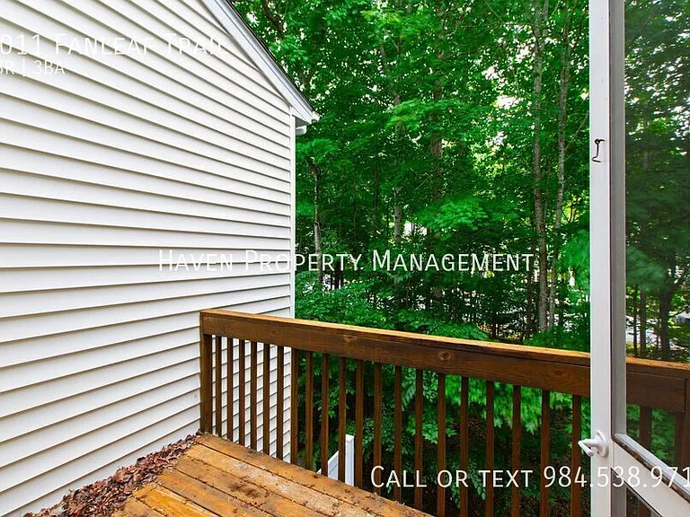 8011 Fanleaf Trl — Photo 12