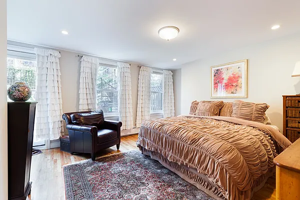 Rented by Engel and Völkers Brownstone Brooklyn | media 31