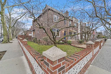 3824 Fillmore Avenue, #1