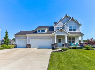 3273 Oakmont Dr, Hudsonville, MI 49426