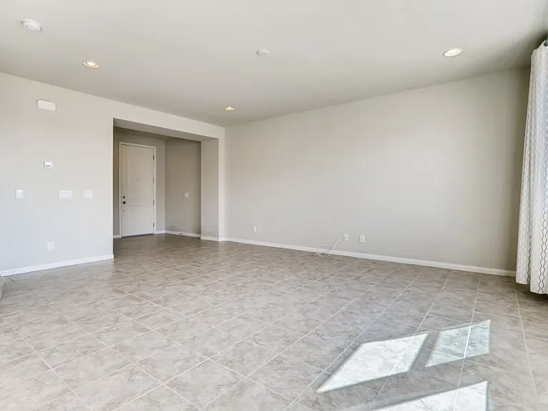 8963 Swaying Meadows Ct — Photo 6